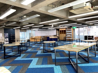 六本木 オフィス内不要什器・家具 買取撤去